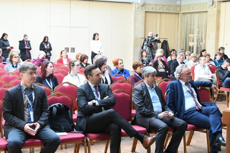 Fehérvári Orvosnapok - háziorvosok és a szakorvosi rendszer a középponban